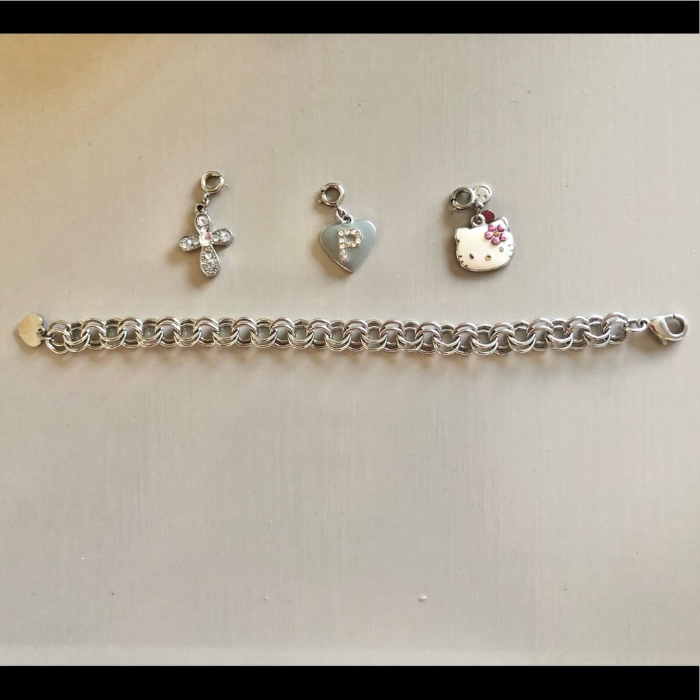 Hello Kitty Charm Bracelet - Picture 2 of 12